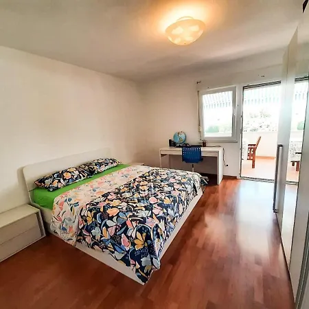 Perfect Summer Place Apartment Split
